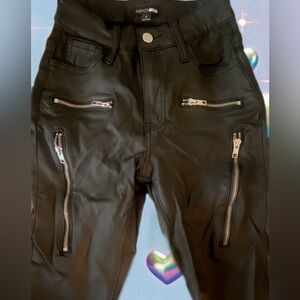 Fashion Nova Faux Leather Zip Detail Skinny Pants Size S